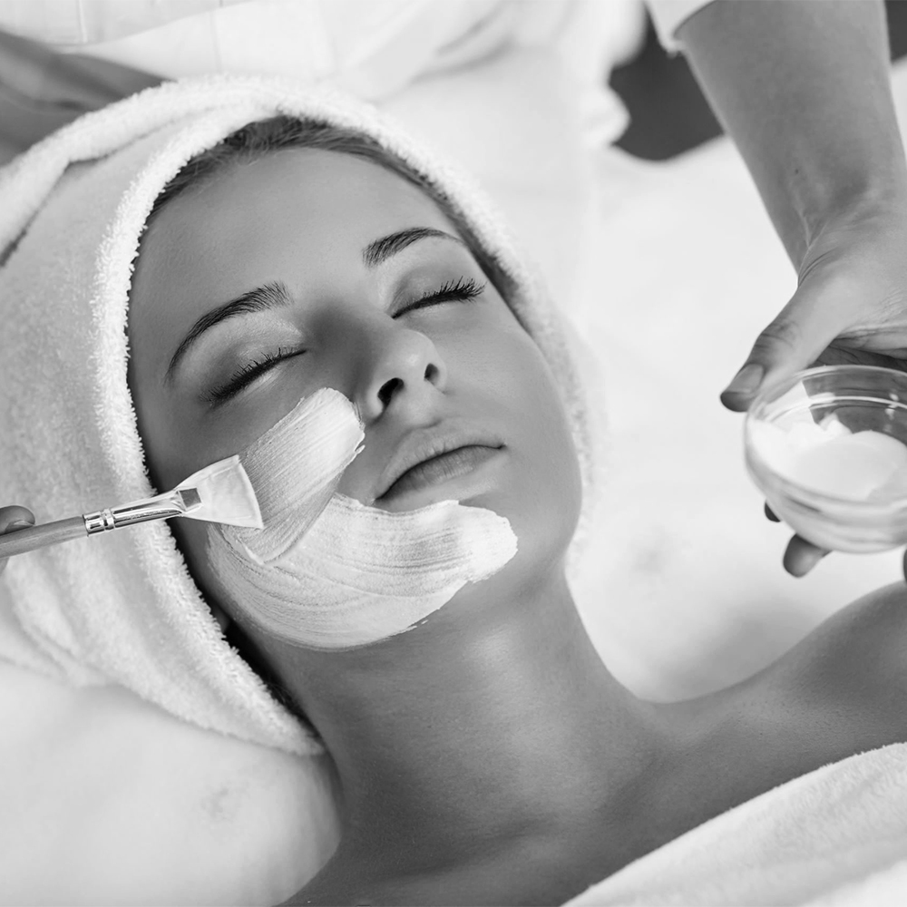 Black and white thumbnail image showcasing Skin Peels treatment for exfoliation and rejuvenation.
